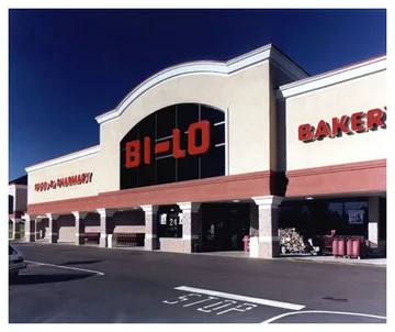 Bi-Lo supermarkets: Payday loan companies?